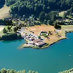 Des Graves Hotel 3*