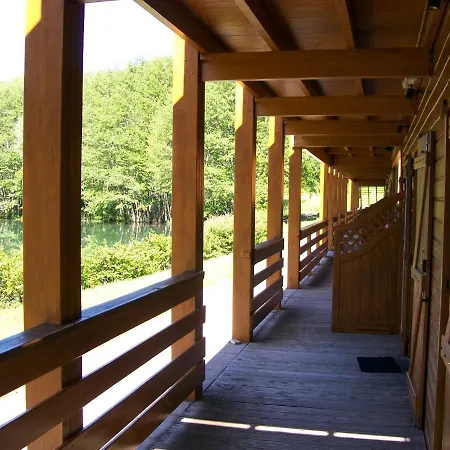 Des Graves Отель Lascelle