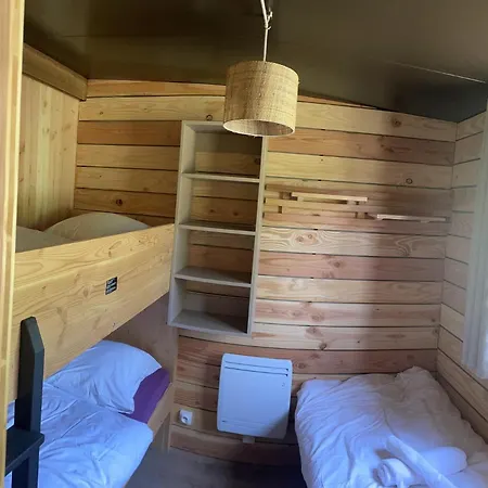 Des Graves Hotel Lascelle