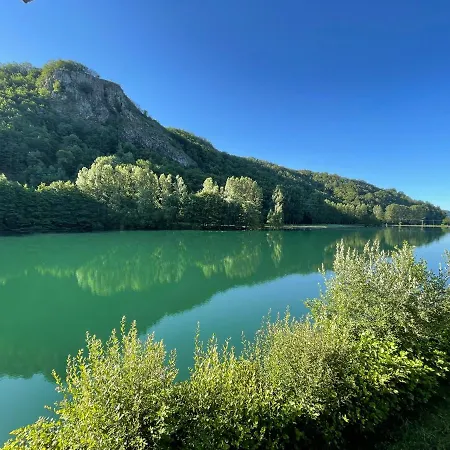 Отель Des Graves Lascelle