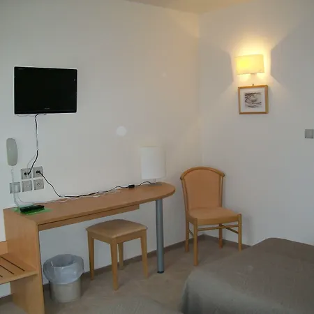Hotel Des Graves 3*