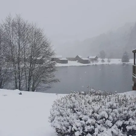 Hotell Des Graves Lascelle