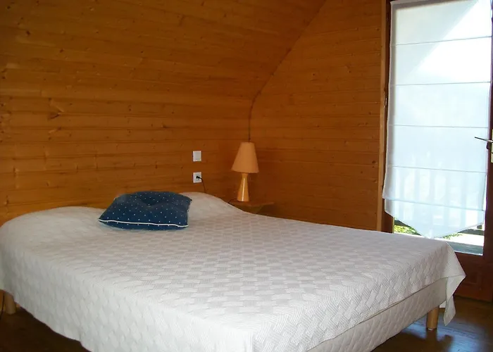 Des Graves ホテル 3*