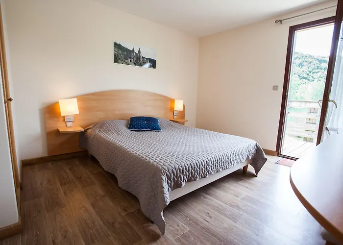 Des Graves 3* Lascelle